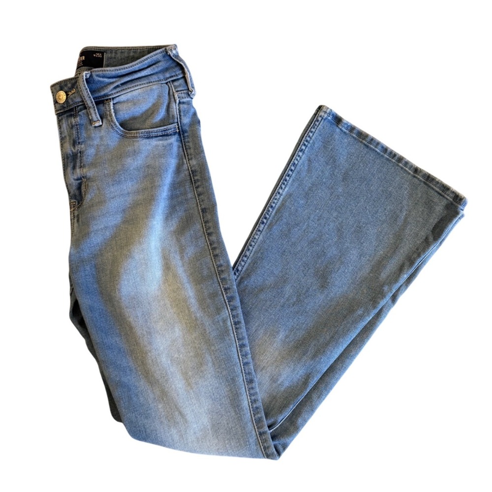 Hollister High Rise Flare Jeans Light Wash Soft Stretch Size 0S W25S